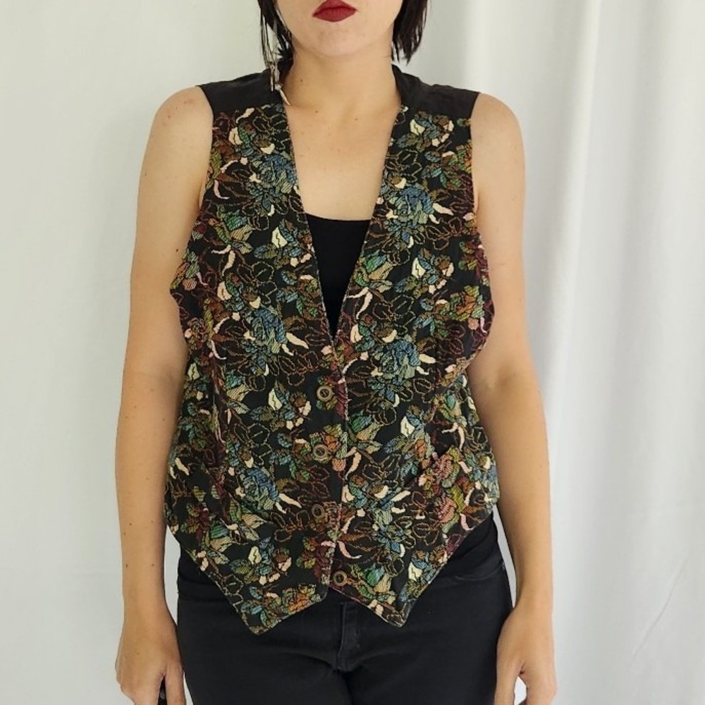 90s Floral‎ Tapestry Vest